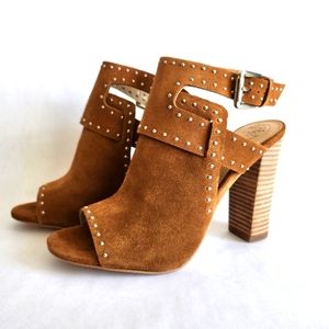 BNIB Guess Suede Sandals